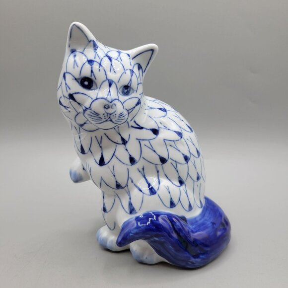 Blue Fishnet Porcelain Cat Figurine Hand-Painted Statuette - Picture 1 of 6